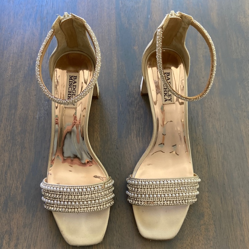 Badgley Mischka Block Heels